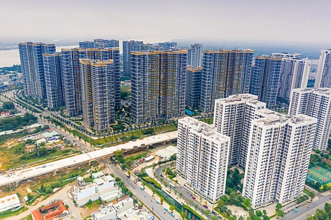 Xu hướng bất động sản vùng ven TP.HCM 2025–2030 — Phân tích dữ liệu & dự báo tăng giá